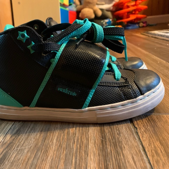 Punkrose High Top - Women’s - Black & Teal (6) - Picture 3 of 4
